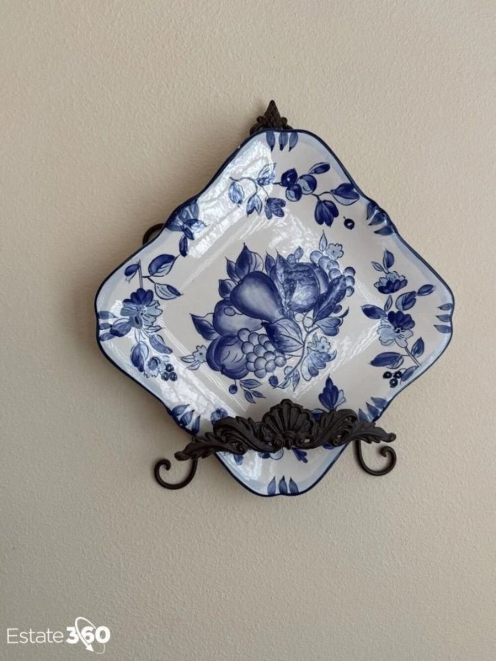 2 11" Certified International Blue Fruit & Flowers Pamela Gladding Plates Hanger